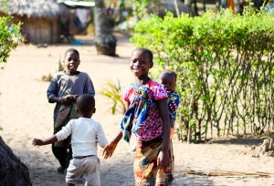 Niños en las aldeas de Quissico (Mozambique)