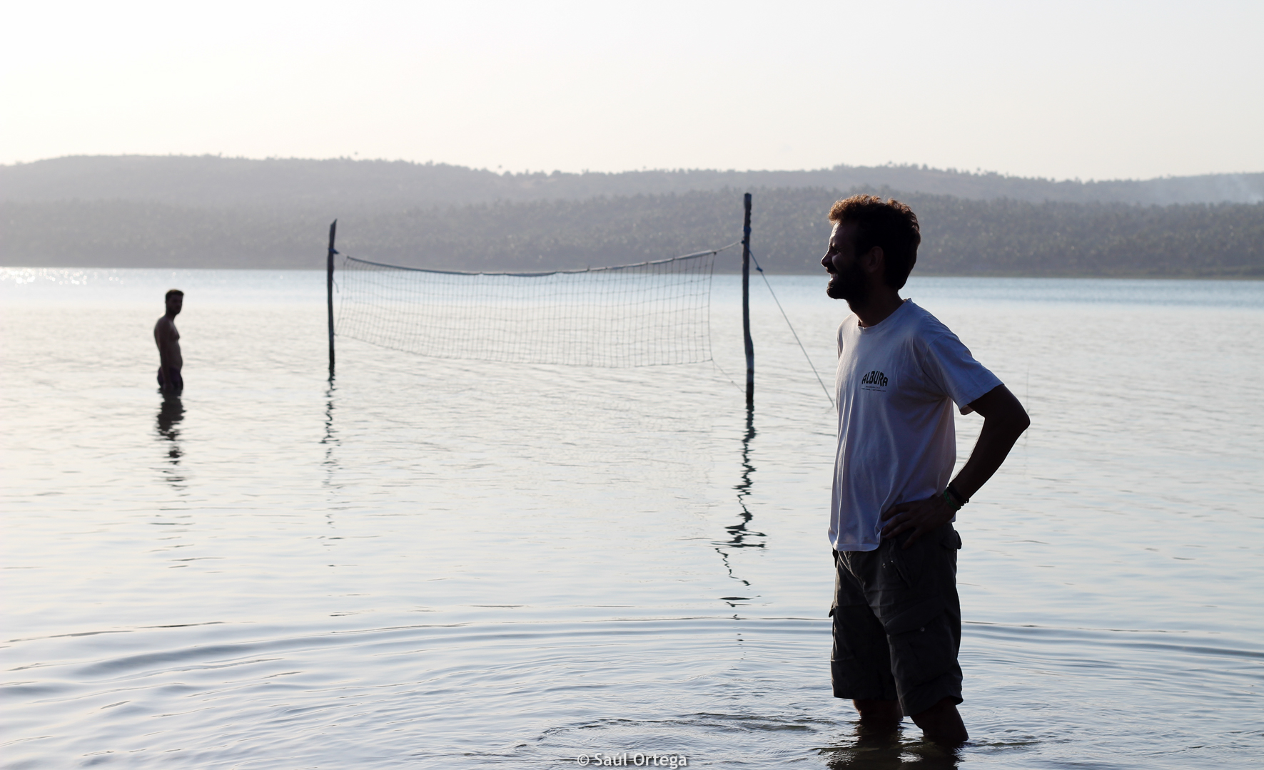Voley playa en el lago - Quissico (Mozambique)