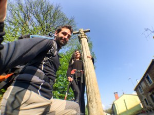 Peregrinos a la salida de Melide