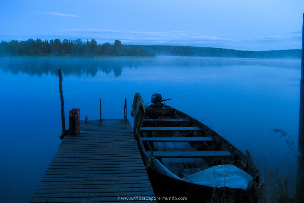 Luz de media noche en el ártico